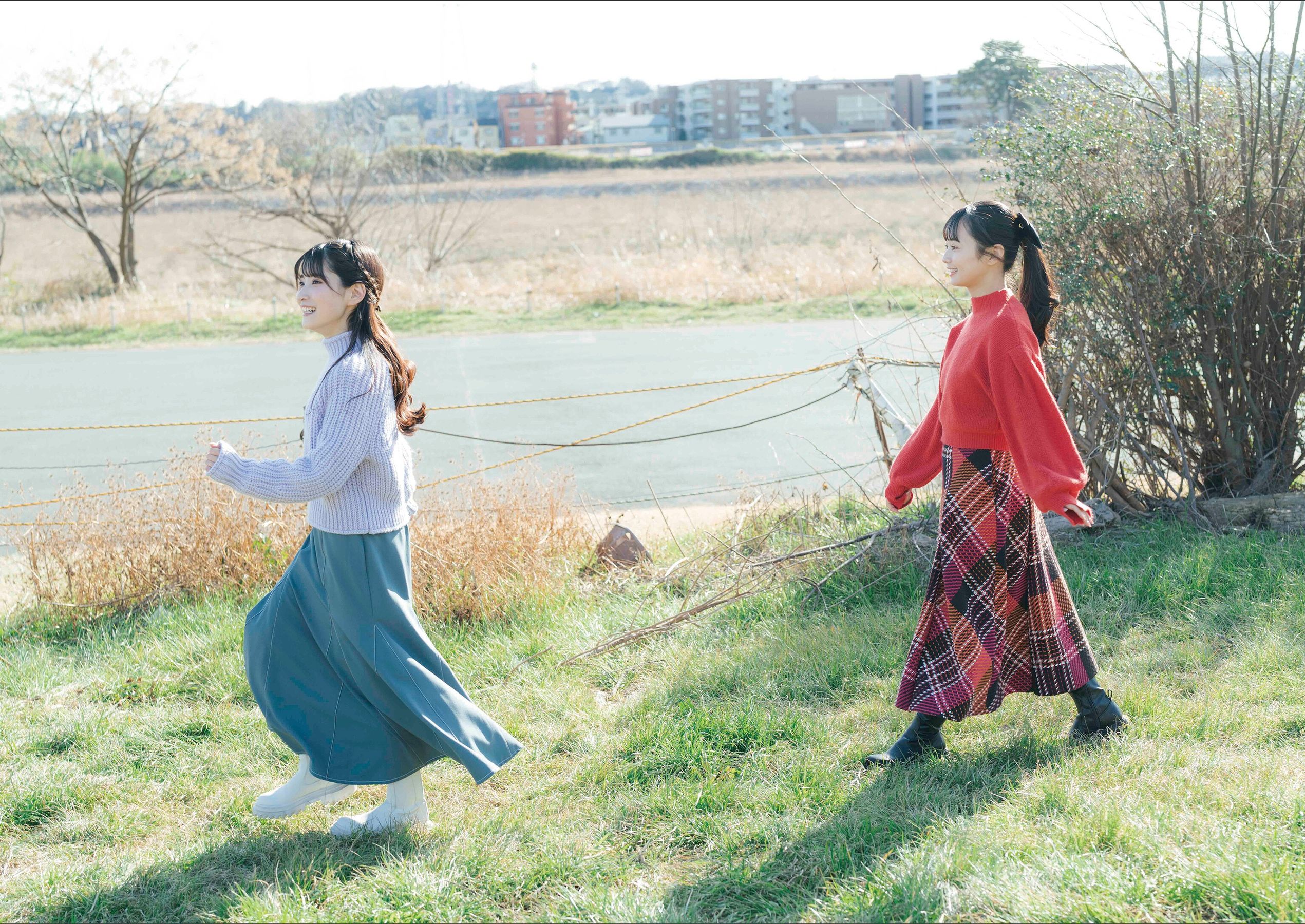 Rui Takanashi 小鳥遊るい ＆ Saeko Kondo 近藤沙瑛子 - Playing together ふたりあそび