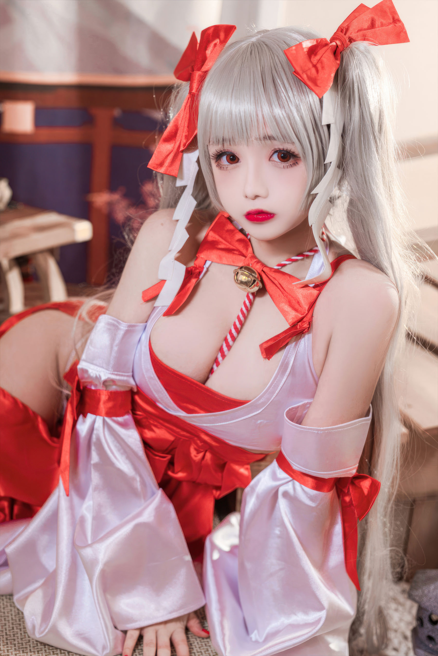 Cosplay 日奈娇 - 碧蓝航线 可畏巫女